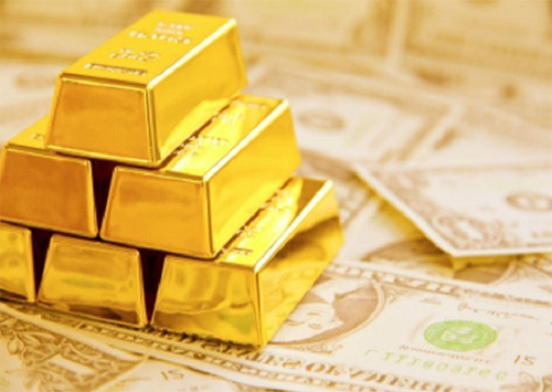 Золотовалютных запасов все меньше и меньше