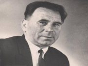 Доба Петра Рєзнікова