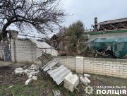 Росіяни обстріляли житловий будинок у передмісті Херсона