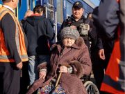 Поліція продовжує евакуацію мешканців з прифронтових зон Херсонщини