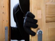 На Херсонщине воры наказали хозяйку квартиры за беспечность