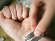 На Херсонщині чоловік вижив після того, як його збив потяг, а через 3 дні наклав на себе руки