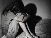 У Херсонській області батька звинувачують у ґвалтуванні своїх доньок
