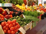 У Херсоні вулиці міста намагаються звільнити від стихійної торгівлі