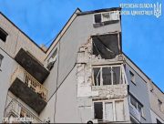 Вночі було обстріляно Херсон: зруйновані житлові будівлі