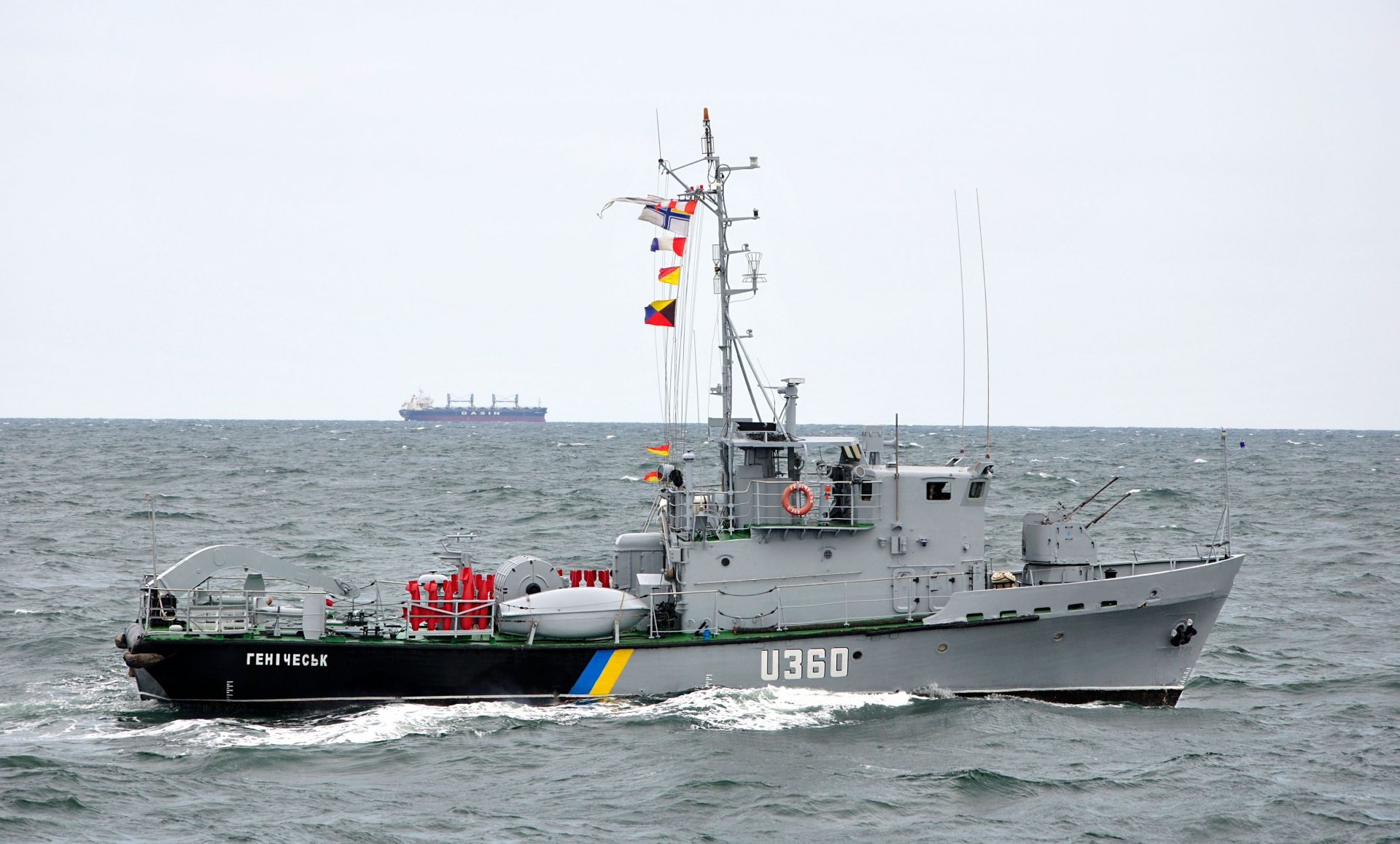 тральник, ракетний катер, ремонт