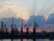 На Херсонщині не працюють два морські порти і річковий шлюз