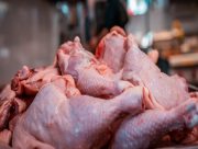 Яйца и курятина начали поступать в Херсон