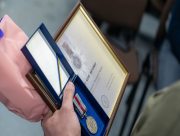 У Херсоні обласна адміністрація відзначила колежанок нагородами різного ступеня