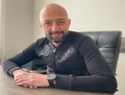 Херсонська влада відчуває себе атлантами, що тримають на своїх плечах місто