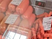У Херсоні комерсанти налагодили доставку продуктів з Криму