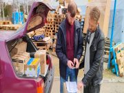 Ліки до Херсона доправляють волонтери