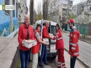 У Херсоні на Великдень подбали про літніх людей