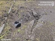 Ворог веде обстріл Дніпровського району Херсона, поранено двоє перехожих