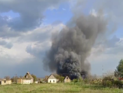 У Херсонській області третю добу палає Качкарівський елеватор