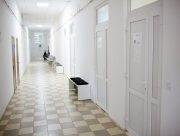 У Херсоні двоє чоловіків постраждали внаслідок російських атак