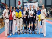 Херсонські каратисти привезли 13 медалей з чемпіонату Європи