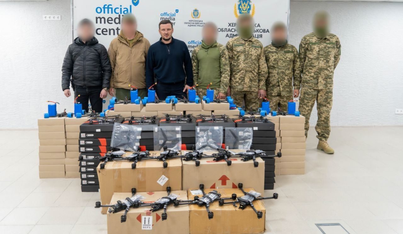 Херсонщин, придбали, двісті, FPV-дронів