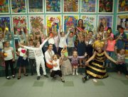 Херсонська дитяча галерея "Синій кіт" святкує 40-річчя: творчість, яка долає кордони і війну (ФОТО)