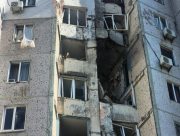Нічна атака дронами по Херсону: пошкоджено житловий будинок (ВІДЕО)