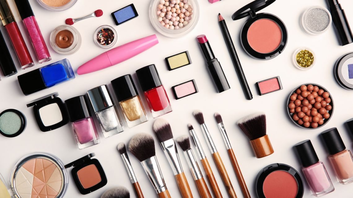 Минздрав, косметика, вредно