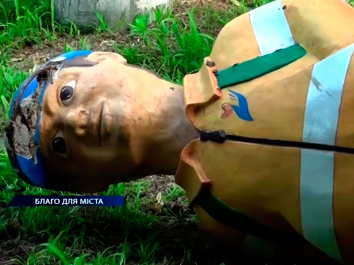 Херсон, відео, скульптура