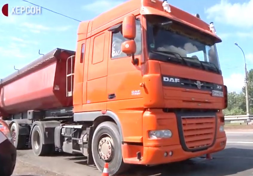 дороги, руйнування, перевантаження