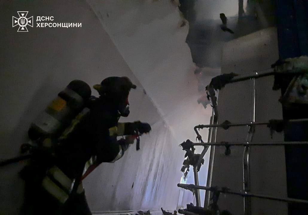 Протягом, доби, 17 липня, підрозділи, ДСНС, Херсонщини, неодноразово, виїжджали, ліквідацію, наслідків, ворожих, атак, рятувальники, Херсон, Білозерка