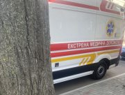 Росіяни атакували цивільну автівку в Херсоні, поранено чоловіка та жінку