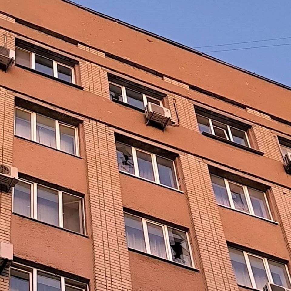 Херсоні, російські, війська, обстріляли, будівлю, суду, ворожий, вогонь, потрапила, адміністративна будівля суду