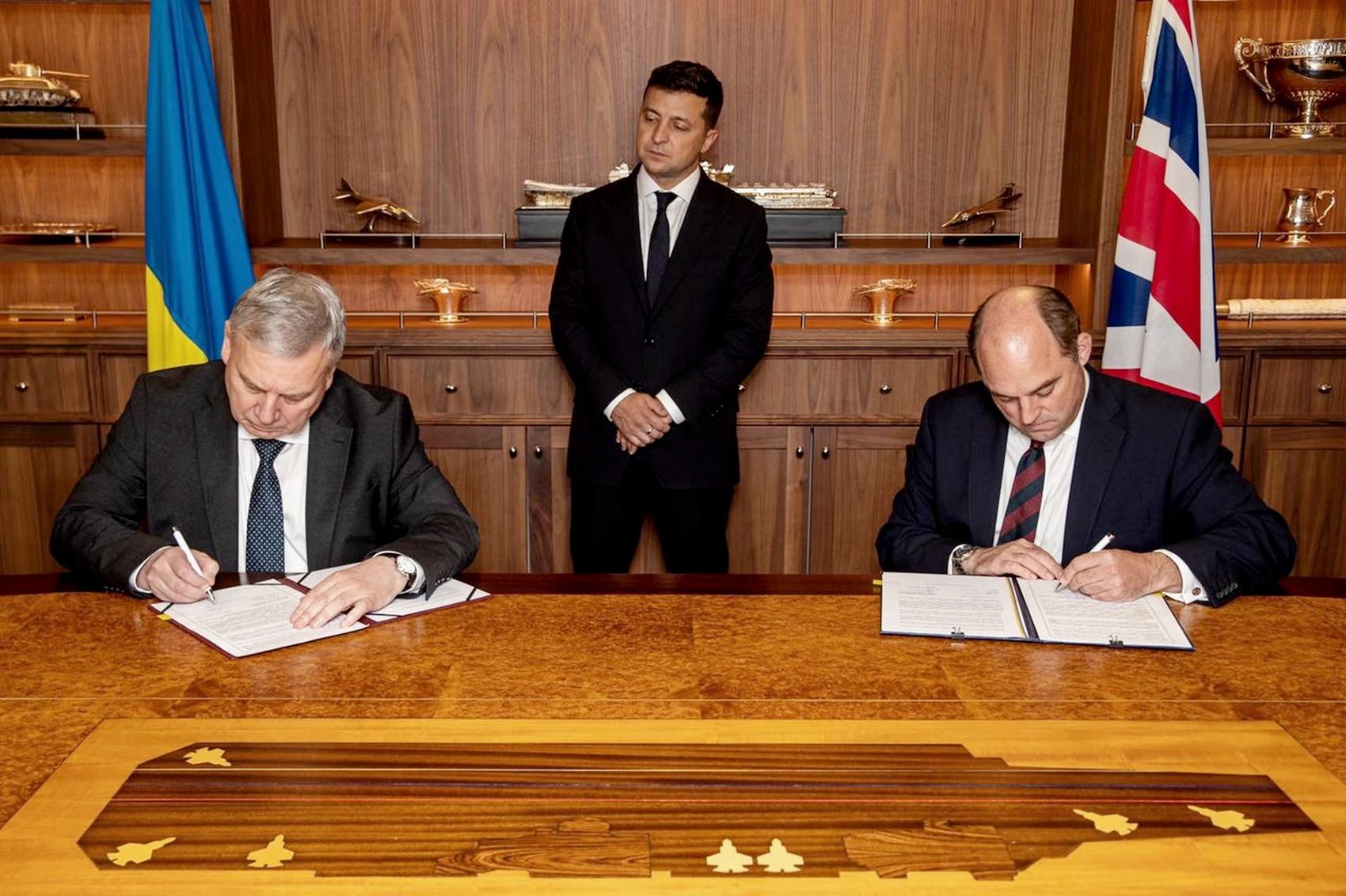 позика, британія, кораблі