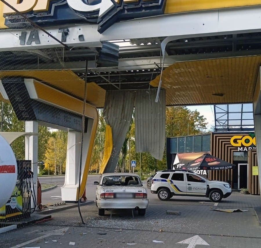 Російські, обстріли, житлових, районах, Херсона, п’ятеро, людей, поранені, 12 жовтня, російські, війська, атакували, житлові, райони Херсона, застосовуючи, артилерію, безпілотники, різних, типів