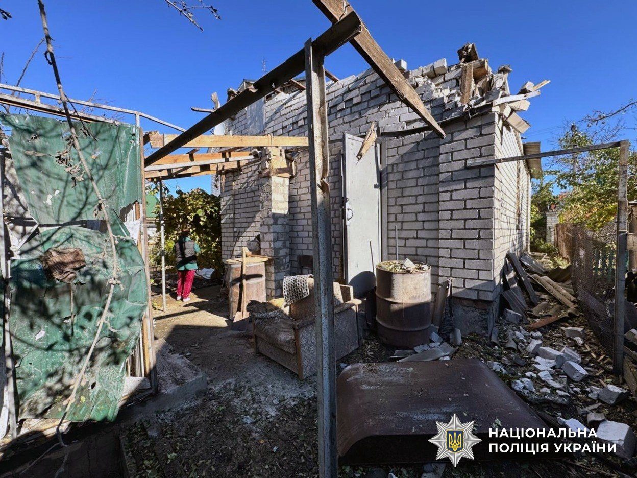 FPV-дрони, артилерія, Гради, ворог, бив, Херсону, селах, області, 15 жовтня, російські, війська, обстрілювали, Херсонський, Бериславський, райони, артилерії, мінометів, реактивних, систем, залпового, вогню, авіації, дронів