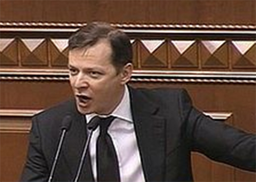 Двічі «не засуджений» знову при владі… 