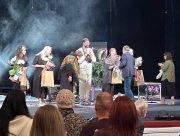 Херсонці відвідали прем'єру вистави "Молочайник" у Миколаєві