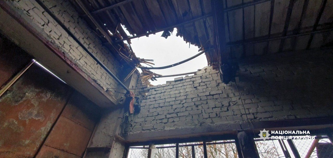 Доба, обстрілами, FPV-дрони, артилерія, атакували, Херсонщину, Корабельному районі, Херсона, ворожий FPV-дрон, безпілотник,19 листопада, поліція, зафіксувала, нові, наслідки, ворожих, атак, правобережжю, Херсонської області,