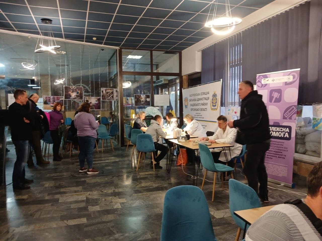 Миколаєві, відбувся, день, донора, переселенців, Херсонщини, гуманітарному, центрі, Вільні разом, день донора, внутрішньо переміщених осіб, Забір, крові, здійснювала, виїзна, бригада, Херсонського, обласного, центру, служби крові, Департаменту, охорони, здоров’я, Херсонської ОДА