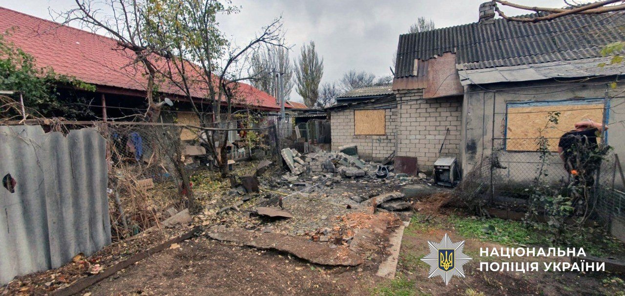 Російські, обстріли, Херсонщини, загинув, чоловік, троє, людей, поранені, FPV-дрон, окупанти, обстрілювали, населені, пункти, області, артилерії, мінометів, реактивних систем залпового вогню, застосовували, безпілотники, Дніпровському районі Херсона, артобстріл, Білозерці, Осокорівка, вибухівка