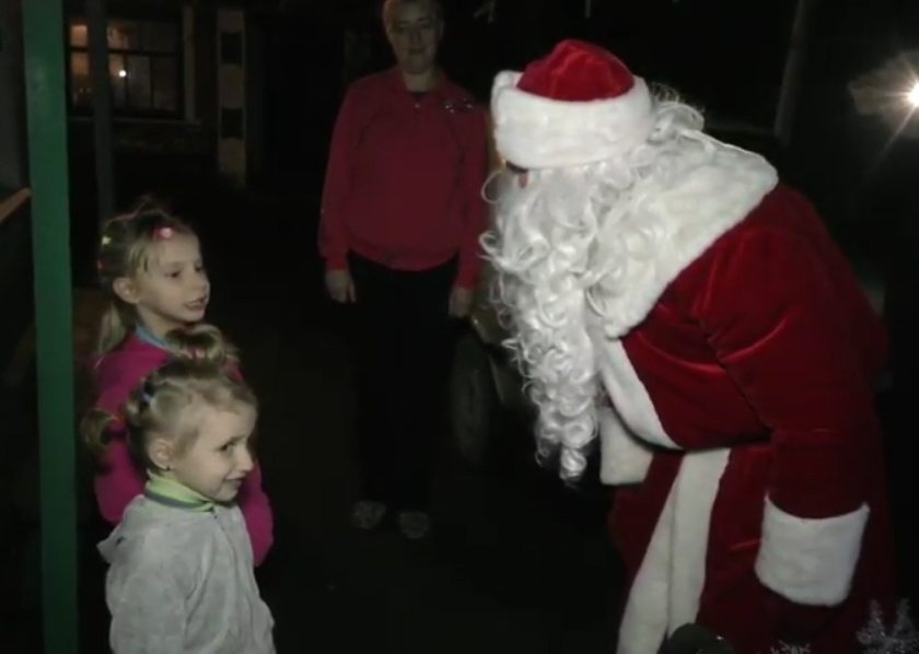 сироти, Новий рік, подарунки